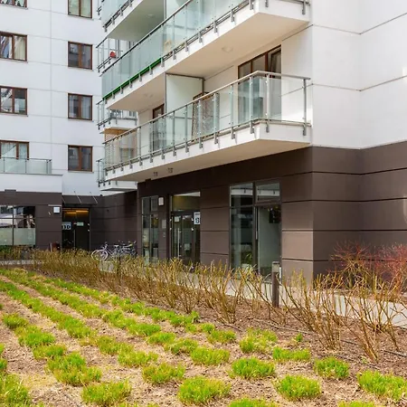 Apartment Metro Mlociny Apartments By Renters Prestige