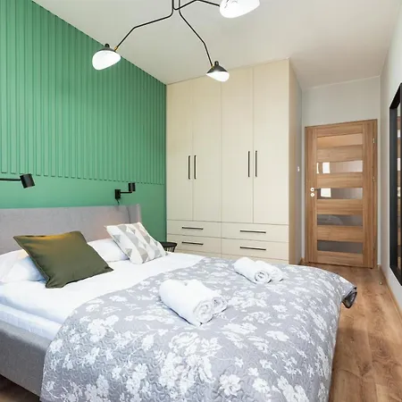 Metro Mlociny Apartments By Renters Prestige Warsaw